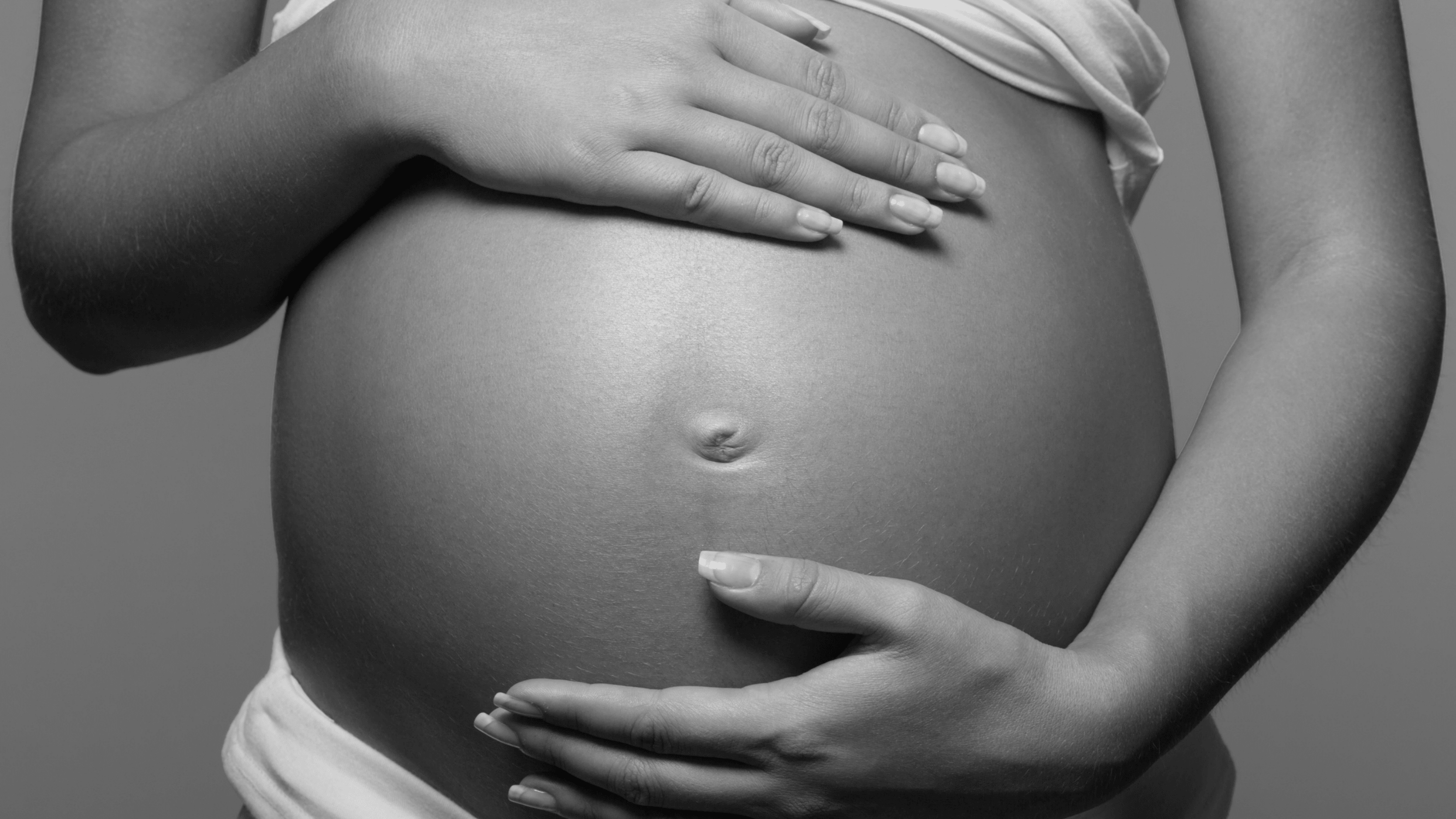 Periodontitis en el embarazo Clinica Cloe